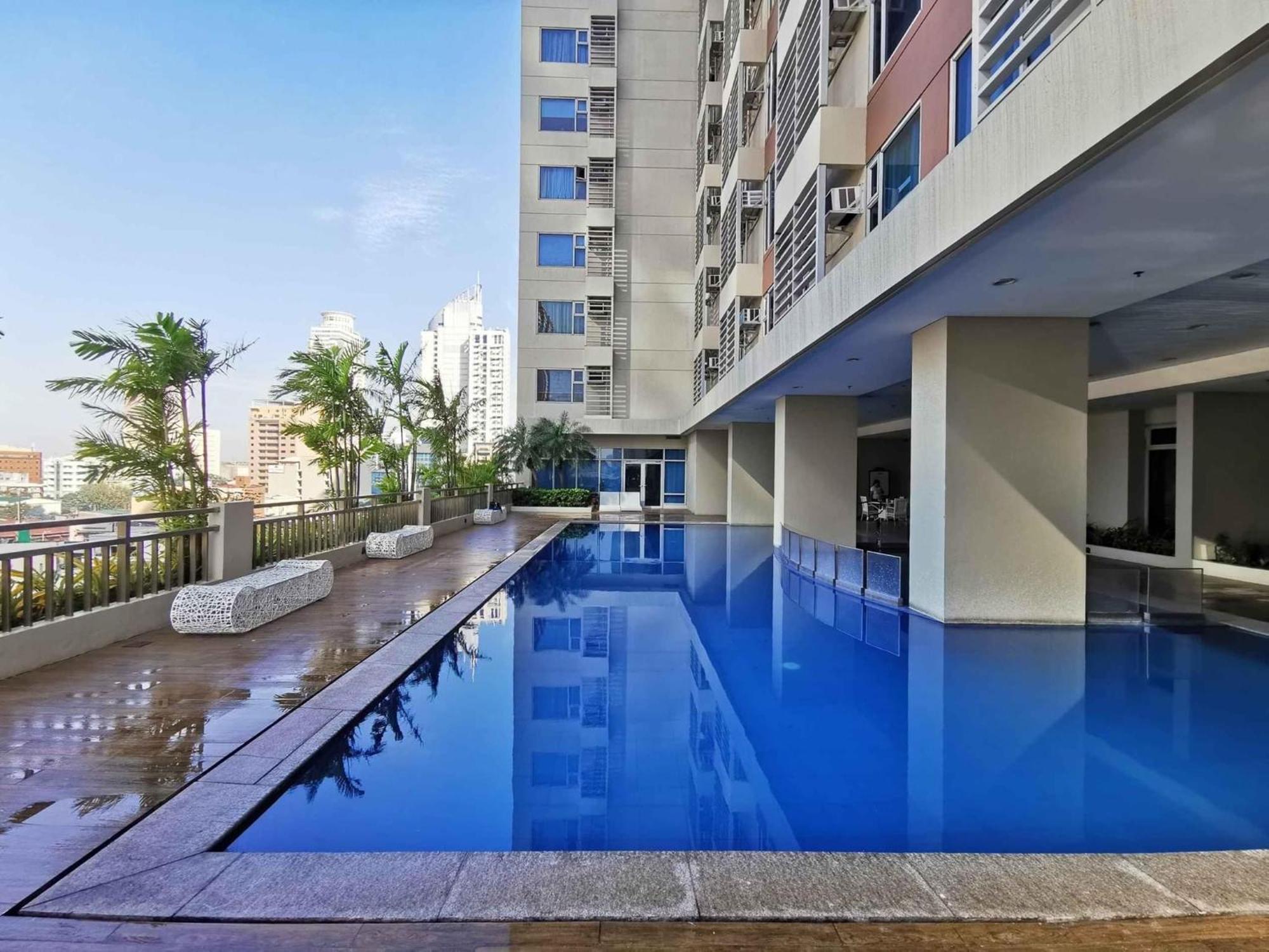 8 Adriatico Staycation Manila Exterior photo
